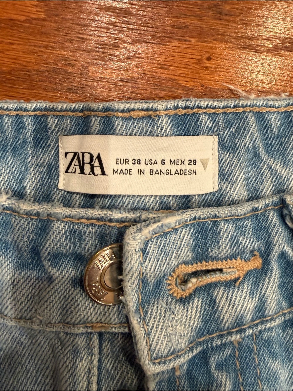 Zara Light Blue Denim straight leg Jeans